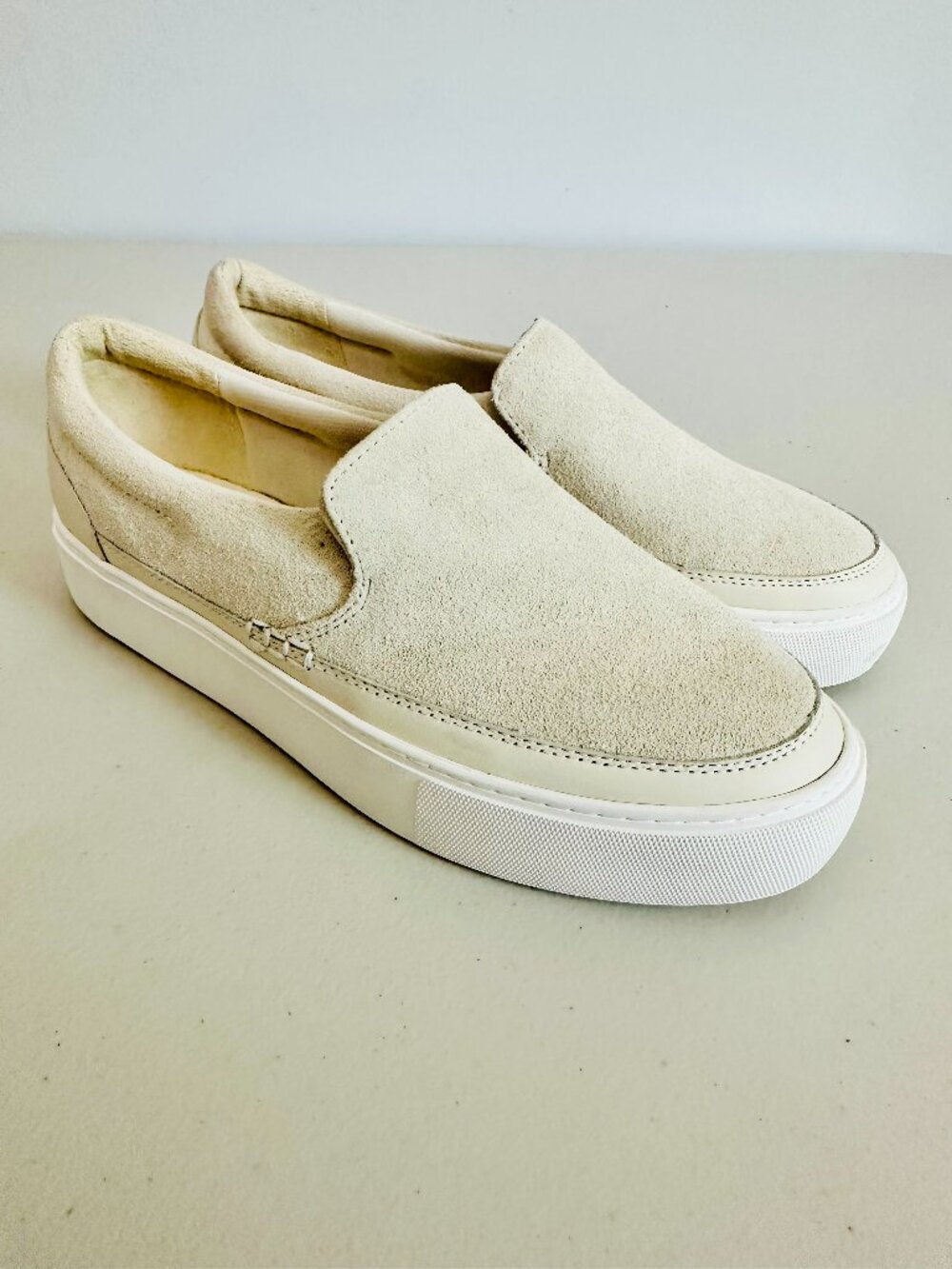 NEW UGG JASMINE ZILO OFF WHITE SUEDE PLATFORM ESPADRILLE SLIP-ON SHOES SIZE 8